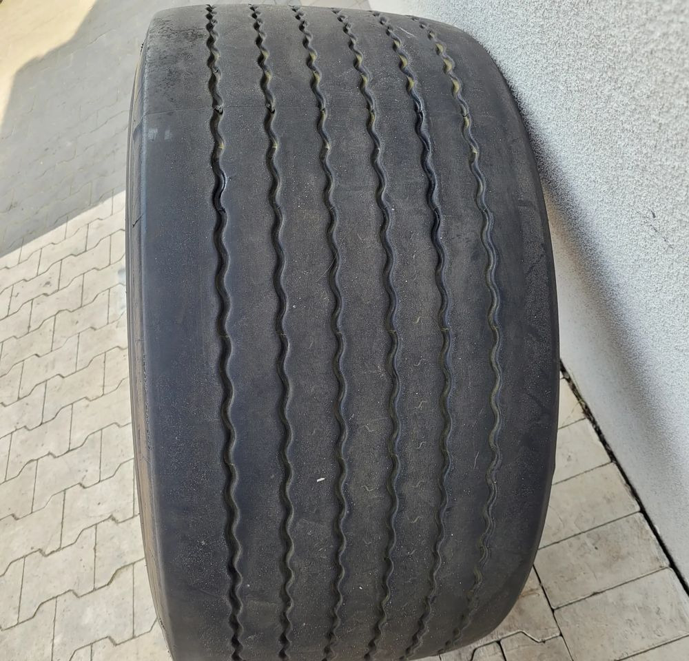 435/50 R19.5 DUNLOP SP252 - الإطارات: صور 2 435/50 R19.5 DUNLOP SP252 - الإطارات: صور 2