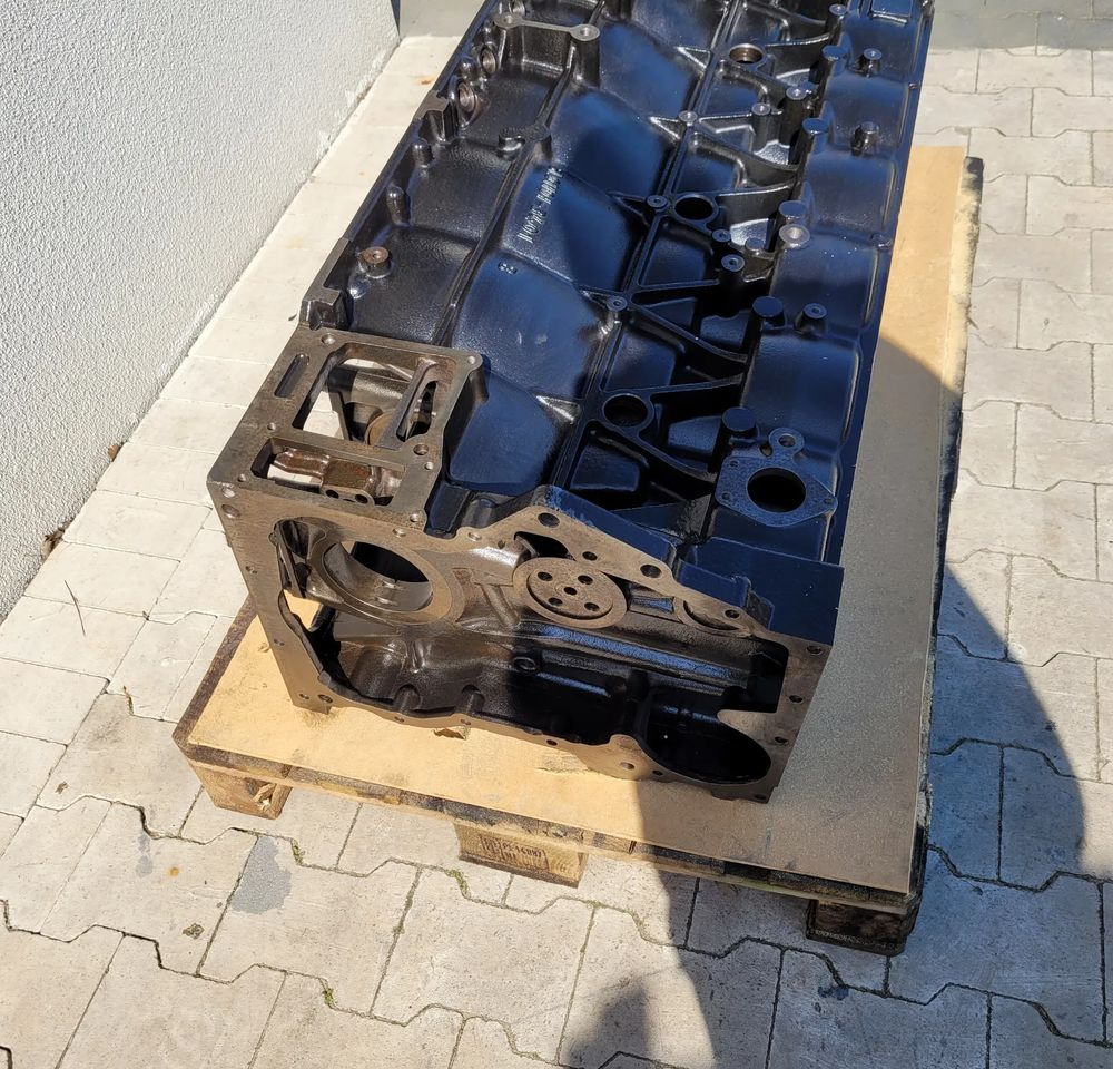 BLOK MAN TGX TGS EURO5 NOWY ORYGINAŁ 51.01101-3401 - المحرك - شاحنة: صور 2 BLOK MAN TGX TGS EURO5 NOWY ORYGINAŁ 51.01101-3401 - المحرك - شاحنة: صور 2