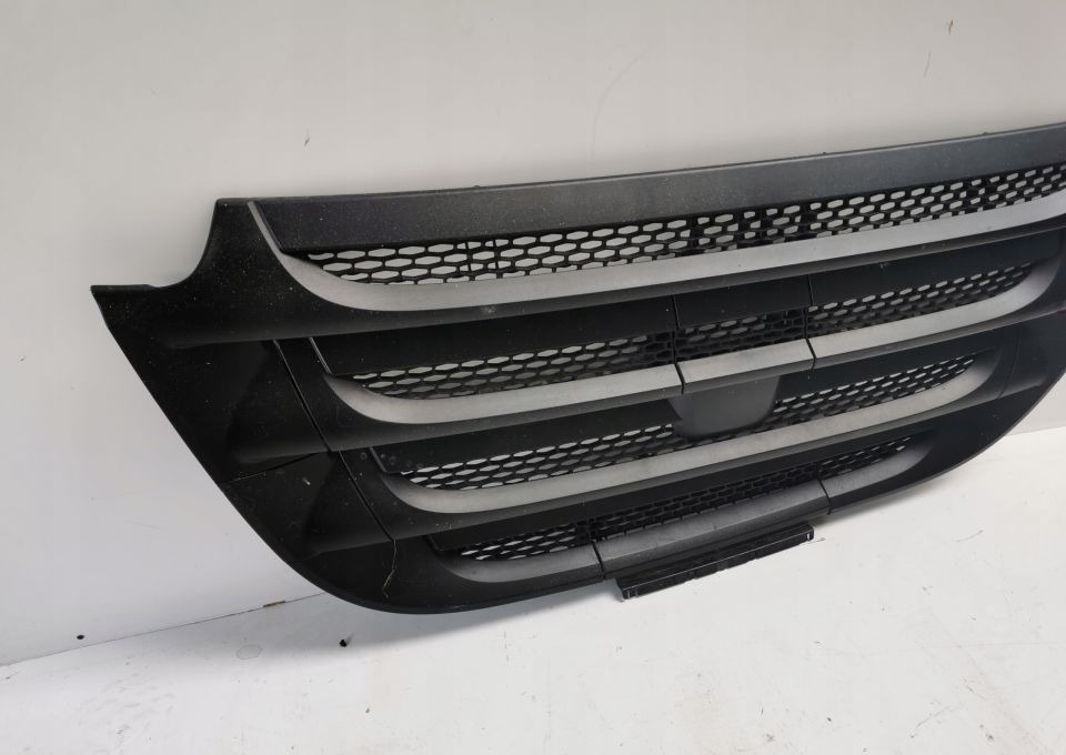 GRILL ATRAPA DAF CF EURO6 1886592 ORYGINAŁ - جلوپنجره - شاحنة: صور 3 GRILL ATRAPA DAF CF EURO6 1886592 ORYGINAŁ - جلوپنجره - شاحنة: صور 3