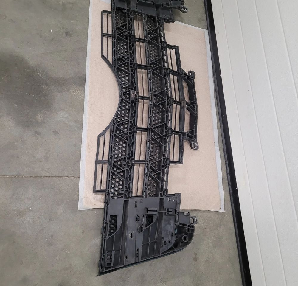 GRILL MERCEDES ACTROS MP4 ORYGINAŁ - جلوپنجره - شاحنة: صور 5 GRILL MERCEDES ACTROS MP4 ORYGINAŁ - جلوپنجره - شاحنة: صور 5