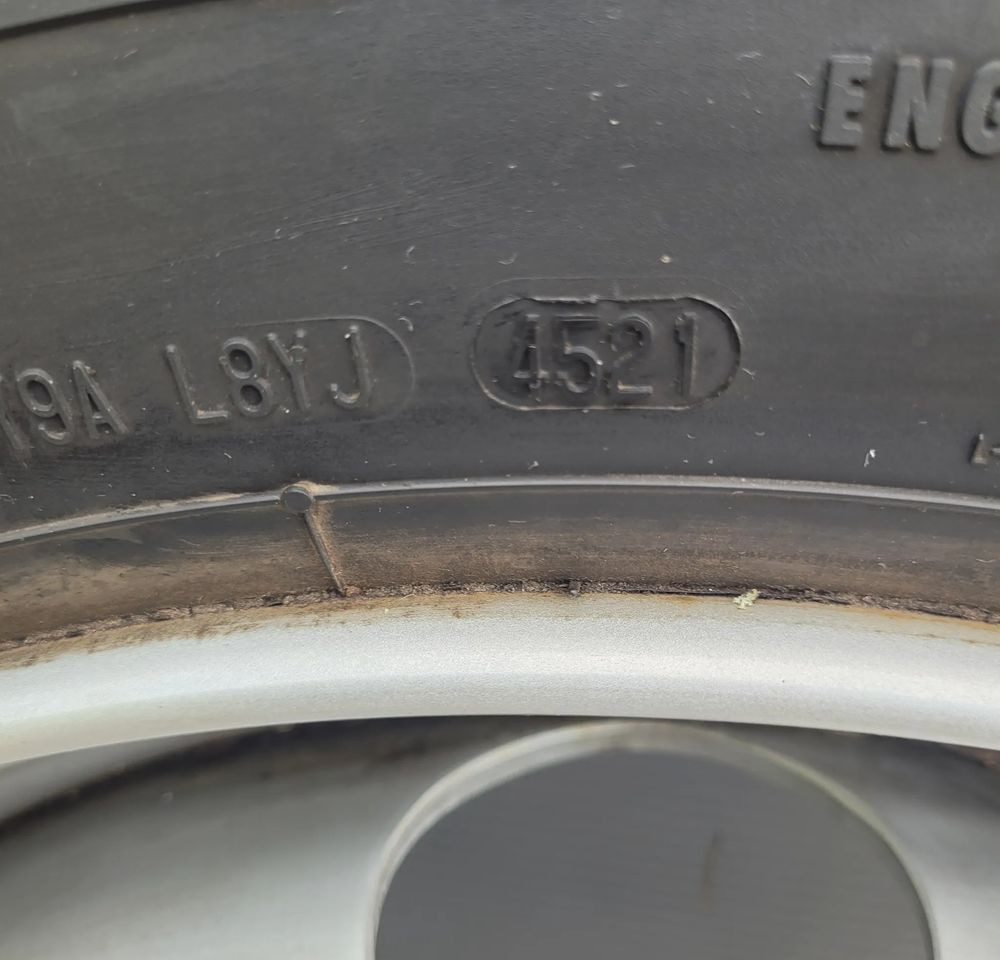 KOŁO CONTINENTAL CONTI HYBRID HD3 315/70R22.5 FELGA 9.00 - الإطارات والجنوط - شاحنة: صور 4 KOŁO CONTINENTAL CONTI HYBRID HD3 315/70R22.5 FELGA 9.00 - الإطارات والجنوط - شاحنة: صور 4