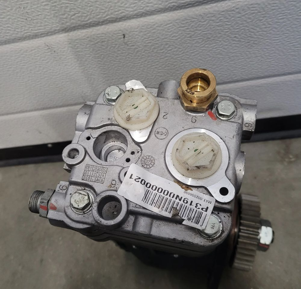 KOMPRESOR IVECO ORYGINAŁ OM 504016818 CHWALIM116 - ضاغط - شاحنة: صور 3 KOMPRESOR IVECO ORYGINAŁ OM 504016818 CHWALIM116 - ضاغط - شاحنة: صور 3