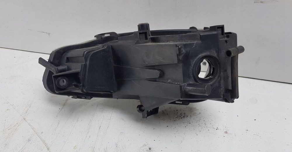 LAMPA HALOGEN MERCEDES ANTOS A9608201956 - كشافات - شاحنة: صور 2 LAMPA HALOGEN MERCEDES ANTOS A9608201956 - كشافات - شاحنة: صور 2
