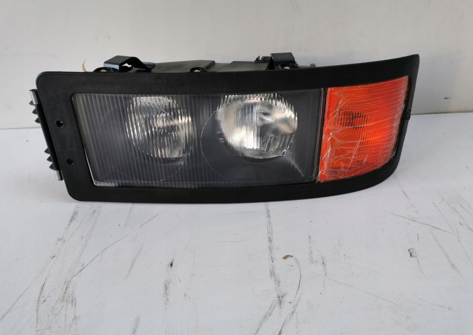 LAMPA MAN F2000 Prawa lub Lewa - كشافات: صور 1 LAMPA MAN F2000 Prawa lub Lewa - كشافات: صور 1