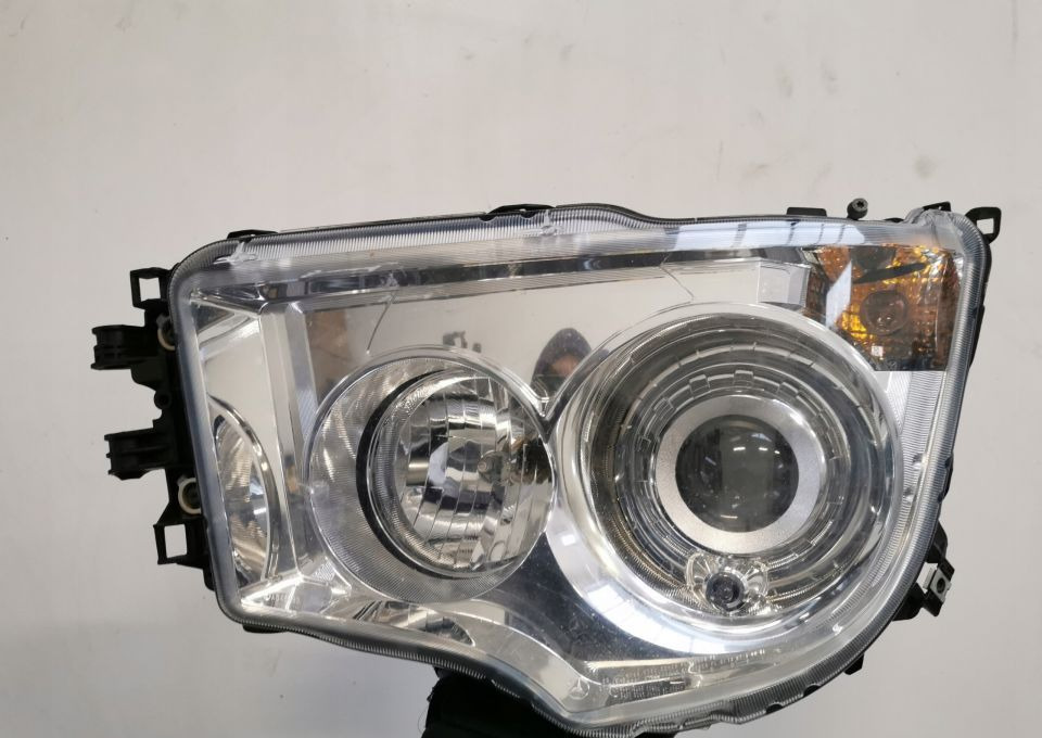LAMPA MERCEDES ACTROS ANTOS XENON mp4 A9608202639 - كشافات - شاحنة: صور 1 LAMPA MERCEDES ACTROS ANTOS XENON mp4 A9608202639 - كشافات - شاحنة: صور 1