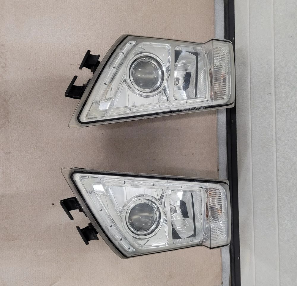 LAMPY VOLVO FH13 ORYGINAL KOMPLET - أضواء - شاحنة: صور 1 LAMPY VOLVO FH13 ORYGINAL KOMPLET - أضواء - شاحنة: صور 1