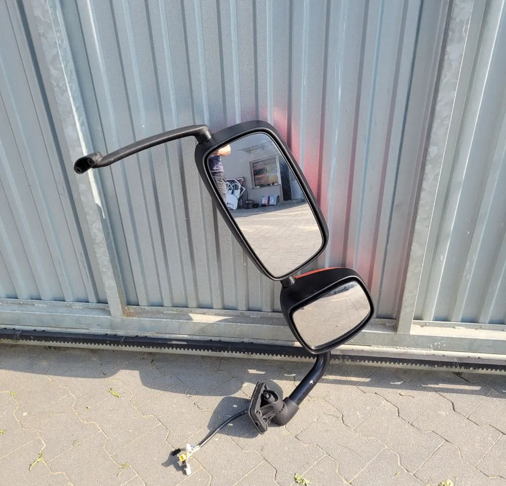 LUSTERKO DAF CF PRAWE ORYGINAL - المرآة الخلفية - شاحنة: صور 1 LUSTERKO DAF CF PRAWE ORYGINAL - المرآة الخلفية - شاحنة: صور 1