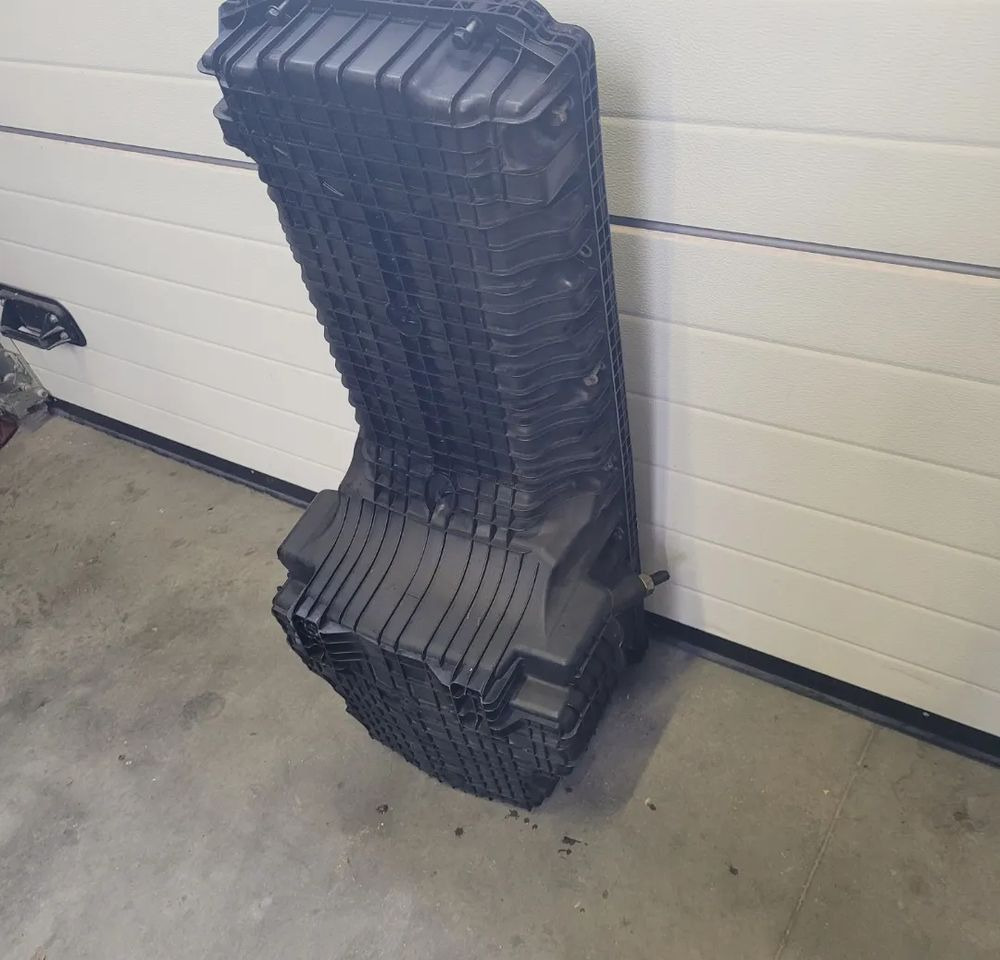 MISKA OLEJOWA MERCEDES ACTROS MP4 A470 010 34 13 - المحرك - شاحنة: صور 3 MISKA OLEJOWA MERCEDES ACTROS MP4 A470 010 34 13 - المحرك - شاحنة: صور 3