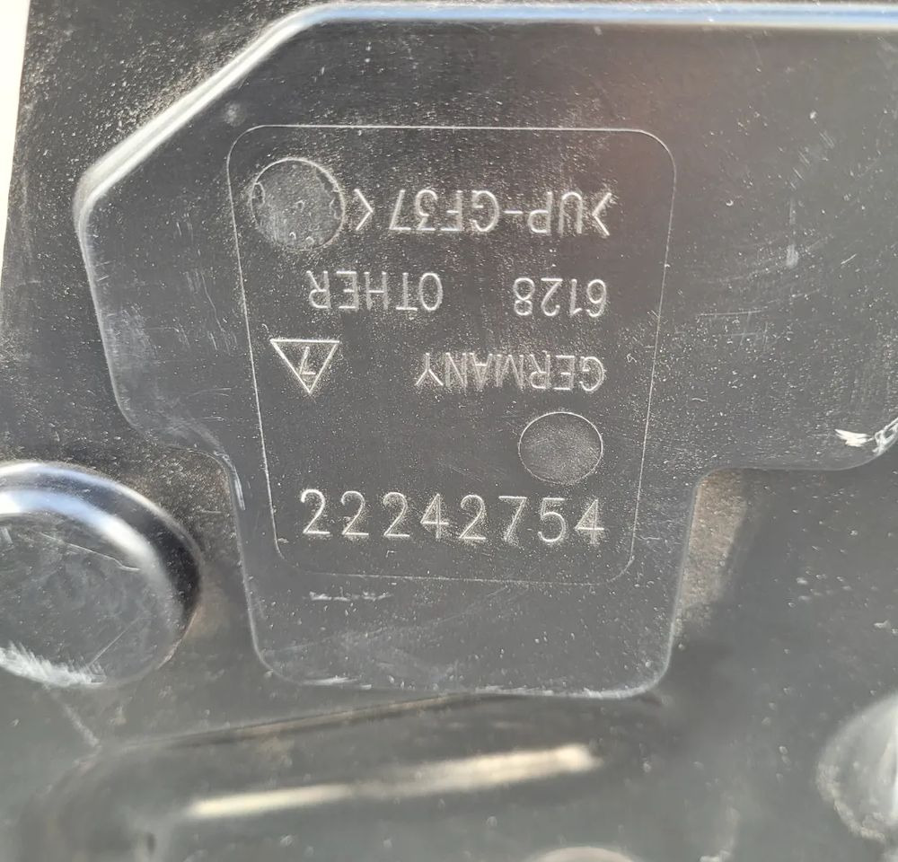 MISKA OLEJOWA RENAULT RANGE T 22242776 - المحرك - شاحنة: صور 5 MISKA OLEJOWA RENAULT RANGE T 22242776 - المحرك - شاحنة: صور 5