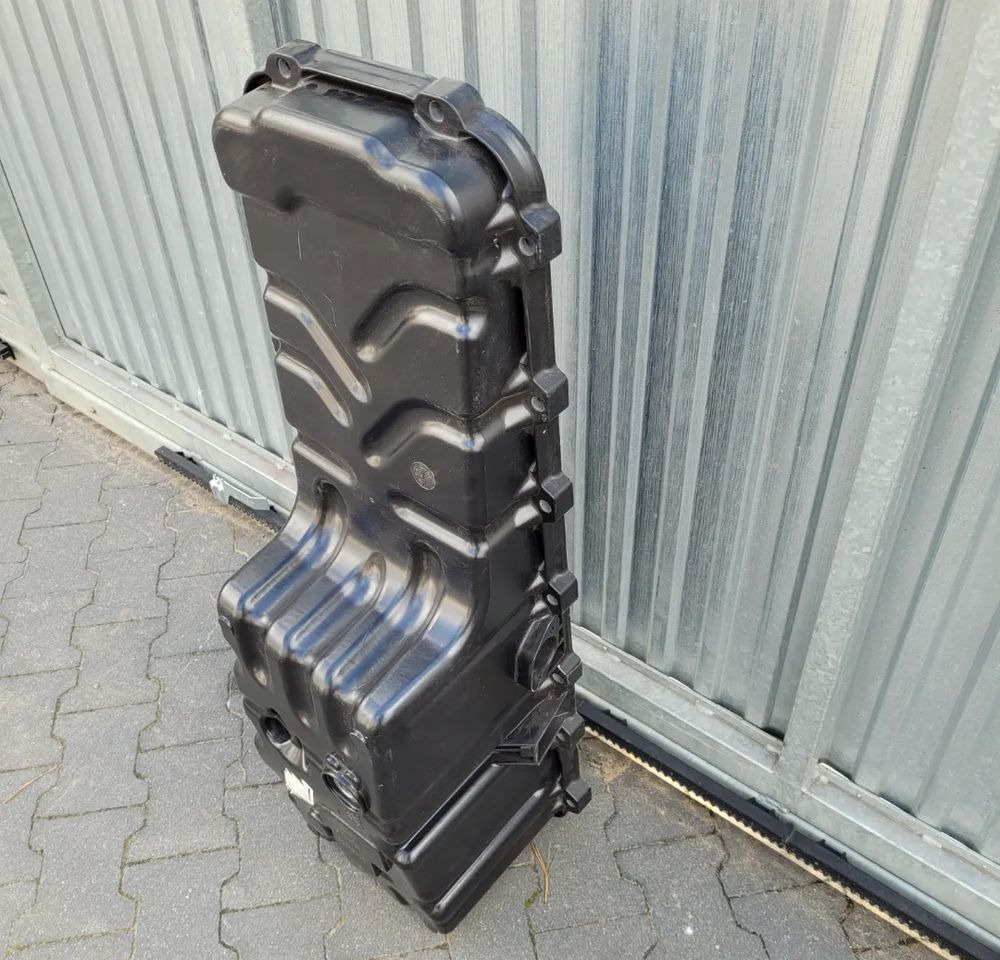 MISKA OLEJOWA RENAULT RANGE T 22242776 - المحرك - شاحنة: صور 2 MISKA OLEJOWA RENAULT RANGE T 22242776 - المحرك - شاحنة: صور 2