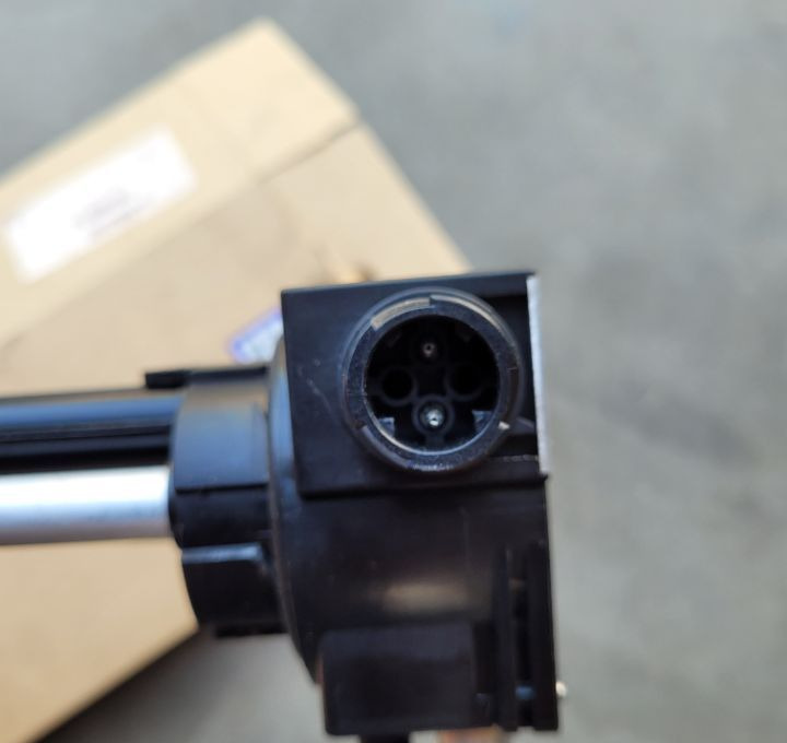 NOWY SMOK PALIWA VOLVO FH4 RANGE T OM 21714536 70CM - نظام الوقود - شاحنة: صور 3 NOWY SMOK PALIWA VOLVO FH4 RANGE T OM 21714536 70CM - نظام الوقود - شاحنة: صور 3