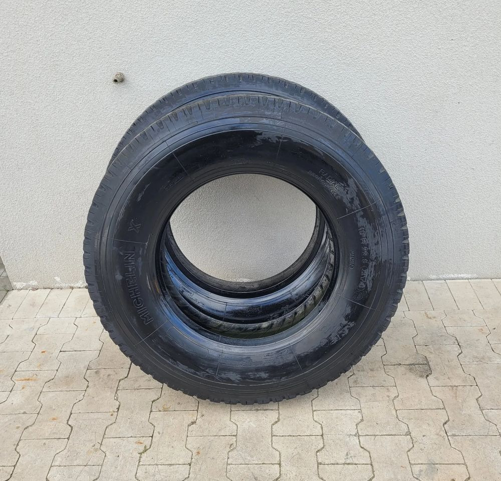 OPONA 10R 22.5 XT4 MICHELIN CENA ZA 1SZT - الإطارات - شاحنة: صور 1 OPONA 10R 22.5 XT4 MICHELIN CENA ZA 1SZT - الإطارات - شاحنة: صور 1