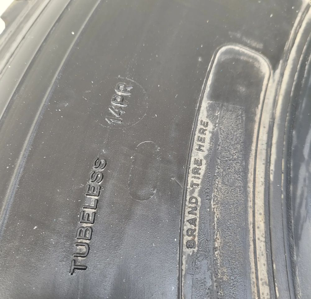 OPONA MICHELIN 10R XZA R 22.5 CENA ZA SZT. - الإطارات - شاحنة: صور 2 OPONA MICHELIN 10R XZA R 22.5 CENA ZA SZT. - الإطارات - شاحنة: صور 2