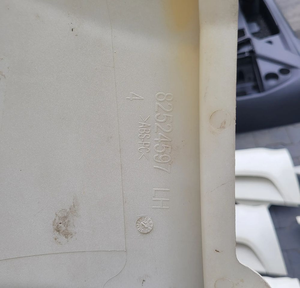 POLIK OWIEWKA DAF LF E6 ORYGINAŁ 82525615 ,82524597 CHWALIM116 - هيكل السيارة الخارجية - شاحنة: صور 4 POLIK OWIEWKA DAF LF E6 ORYGINAŁ 82525615 ,82524597 CHWALIM116 - هيكل السيارة الخارجية - شاحنة: صور 4