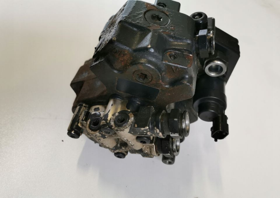 POMPA WYSOKIEGO CIŚNIENIA IVECO TEKTOR 7 EURO6 - مضخات الوقود - شاحنة: صور 2 POMPA WYSOKIEGO CIŚNIENIA IVECO TEKTOR 7 EURO6 - مضخات الوقود - شاحنة: صور 2