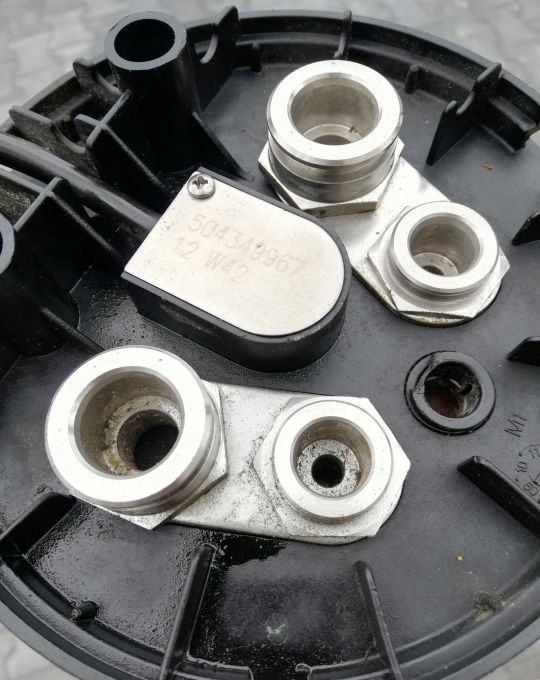 SMOK AD BLUE IVECO STRALIS 504349967 - نظام الوقود - شاحنة: صور 2 SMOK AD BLUE IVECO STRALIS 504349967 - نظام الوقود - شاحنة: صور 2