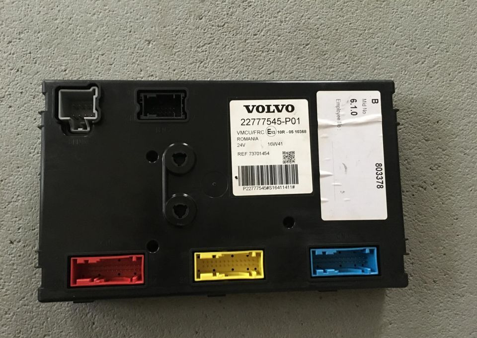 STEROWNIK KOMPUTER VOLVO 73707684 24V VMCU E13 - كتلة التحكم - شاحنة: صور 2 STEROWNIK KOMPUTER VOLVO 73707684 24V VMCU E13 - كتلة التحكم - شاحنة: صور 2