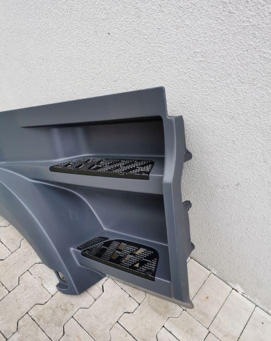 STOPNICA WŁAZ MERCEDES ACTROS MP4 ORYGINAŁ RH. - خطوة جانبية - شاحنة: صور 3 STOPNICA WŁAZ MERCEDES ACTROS MP4 ORYGINAŁ RH. - خطوة جانبية - شاحنة: صور 3