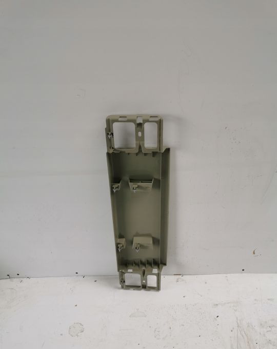 ZAŚLEPKA MASKOWNICA VOLVO FH4 84201727 ORYGINAŁ - الديناميكا الهوائية/ المفسدين - شاحنة: صور 3 ZAŚLEPKA MASKOWNICA VOLVO FH4 84201727 ORYGINAŁ - الديناميكا الهوائية/ المفسدين - شاحنة: صور 3