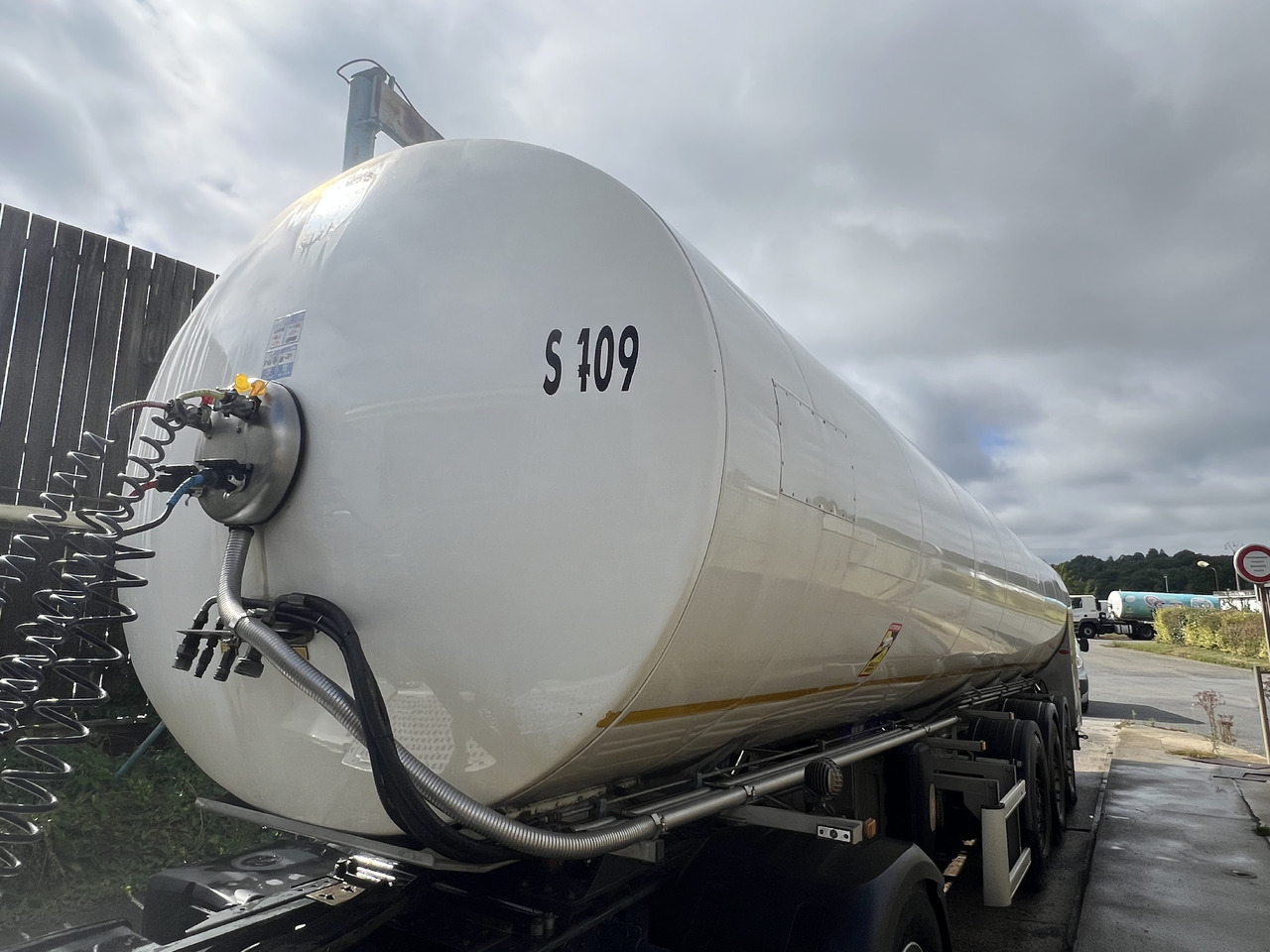 Maisonneue - نصف مقطورة صهريج: صور 2 Maisonneue - نصف مقطورة صهريج: صور 2