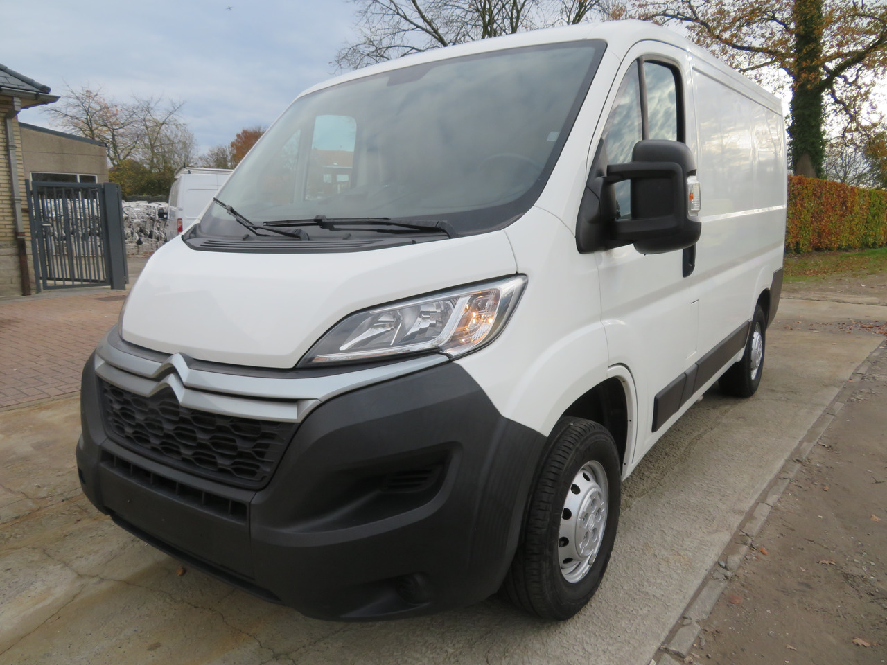 Citroën Jumper 2.2 BlueHDi - L1H1 - فان المدمجة: صور 3 Citroën Jumper 2.2 BlueHDi - L1H1 - فان المدمجة: صور 3