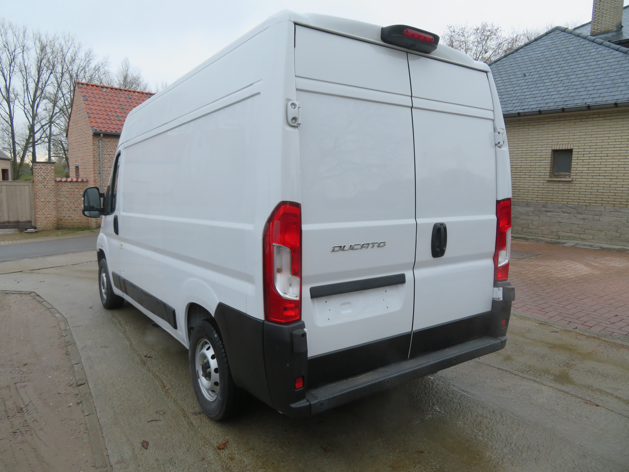 Fiat Ducato 2.3 Multijet - L2H2 - فان المدمجة: صور 5 Fiat Ducato 2.3 Multijet - L2H2 - فان المدمجة: صور 5