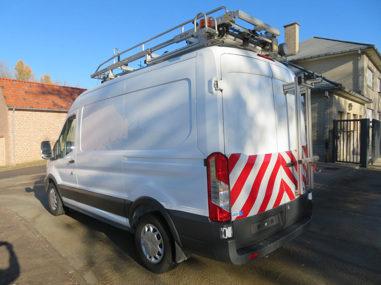 Ford Transit 2.0TDCi - L2H2 - فان: صور 5 Ford Transit 2.0TDCi - L2H2 - فان: صور 5