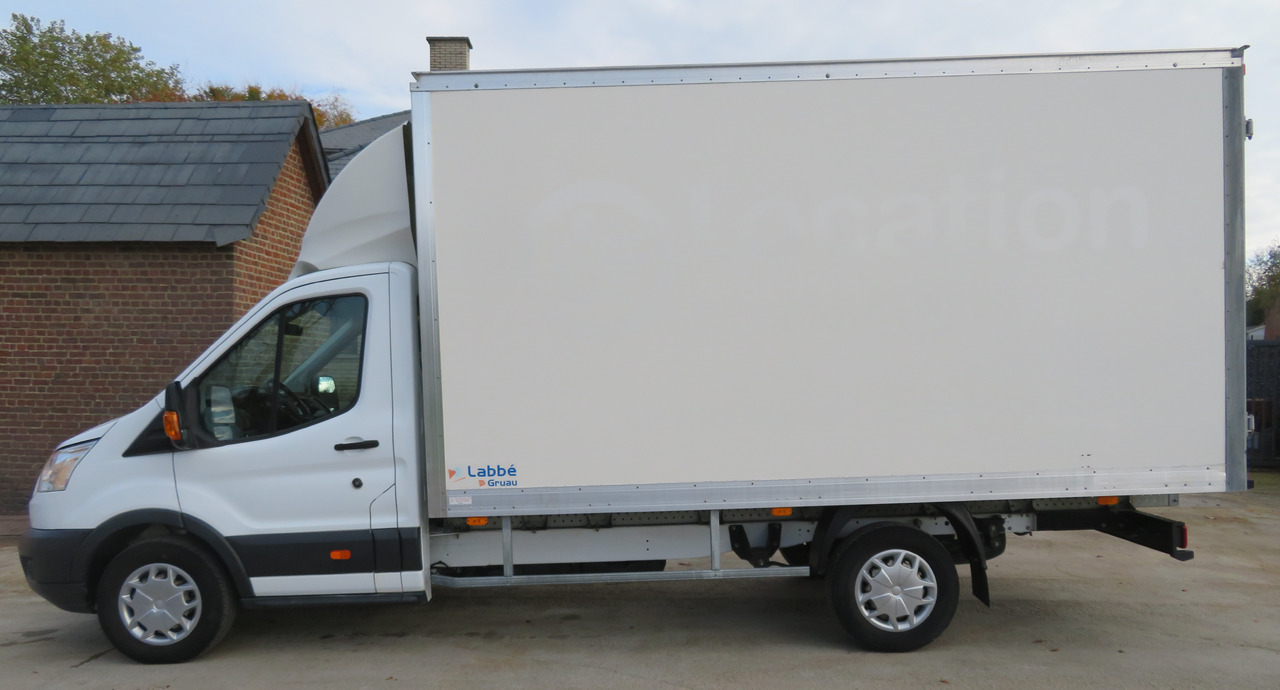 Ford Transit 2.0TDCi - الشاحنات الصغيرة صندوق مغلق: صور 5 Ford Transit 2.0TDCi - الشاحنات الصغيرة صندوق مغلق: صور 5