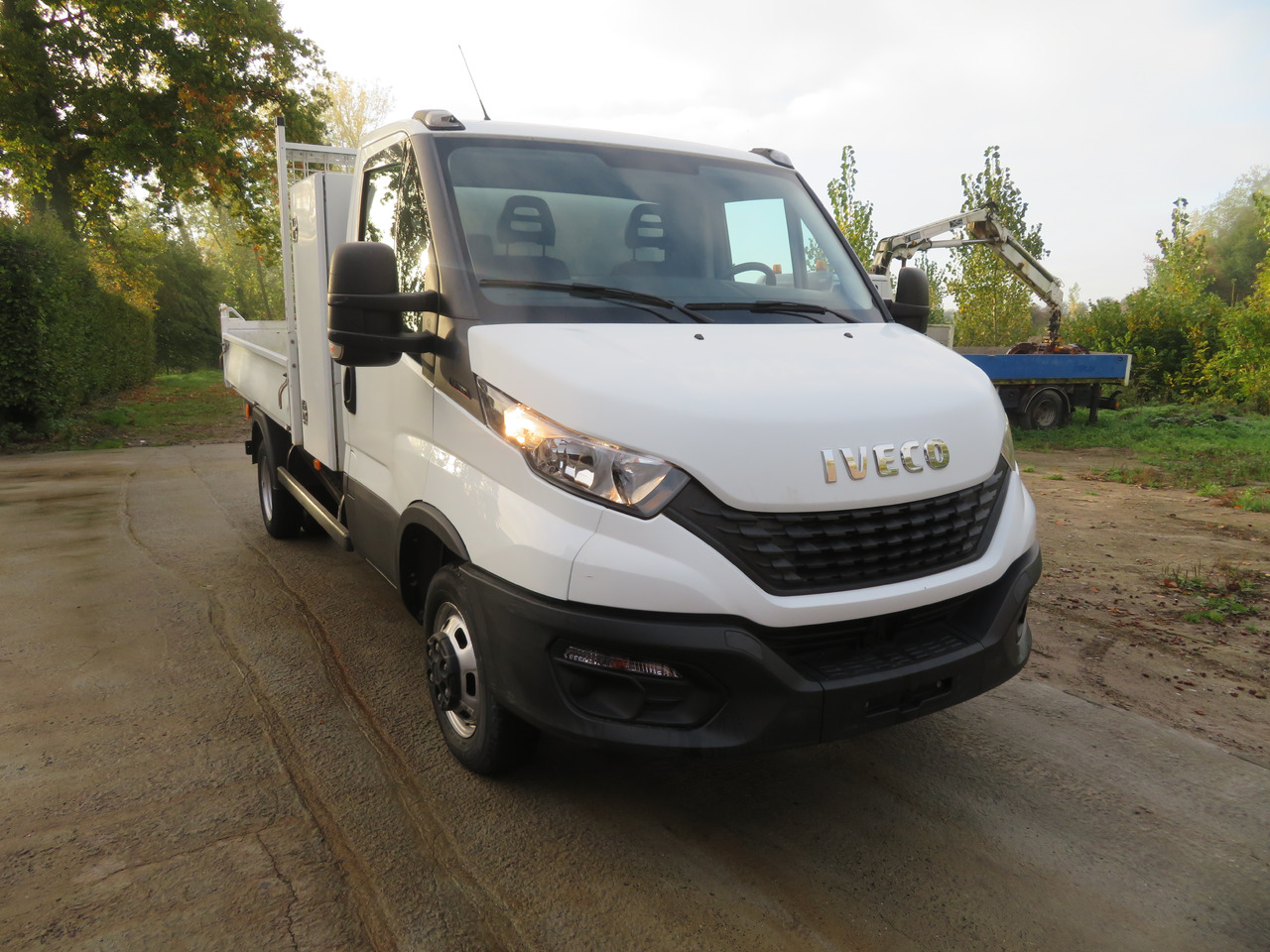 Iveco Daily 35C16 3.0 - L2 - Kipper - قلاب صغير: صور 1 Iveco Daily 35C16 3.0 - L2 - Kipper - قلاب صغير: صور 1