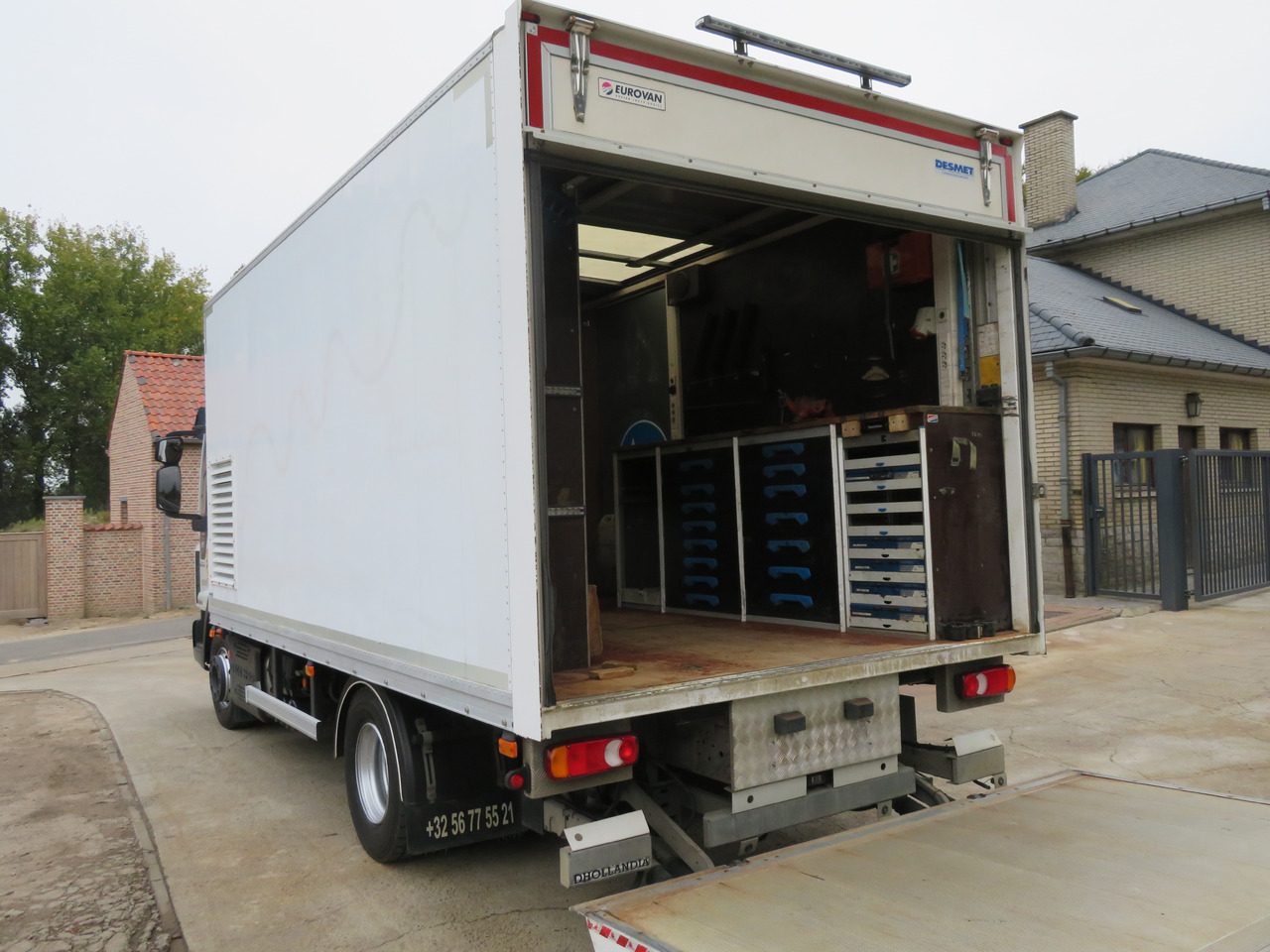 Iveco Eurocargo 120EL - بصندوق مغلق شاحنة: صور 5 Iveco Eurocargo 120EL - بصندوق مغلق شاحنة: صور 5