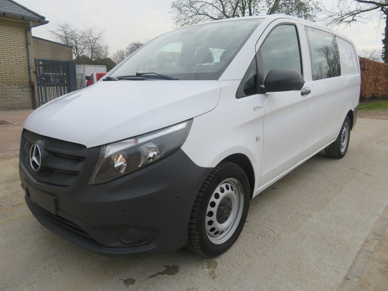 MERCEDES-BENZ Vito 114cdi - A2 - dubbel cabine - فان المدمجة, الشاحنات الصغيرة كابينة مزدوجة: صور 3 MERCEDES-BENZ Vito 114cdi - A2 - dubbel cabine - فان المدمجة, الشاحنات الصغيرة كابينة مزدوجة: صور 3