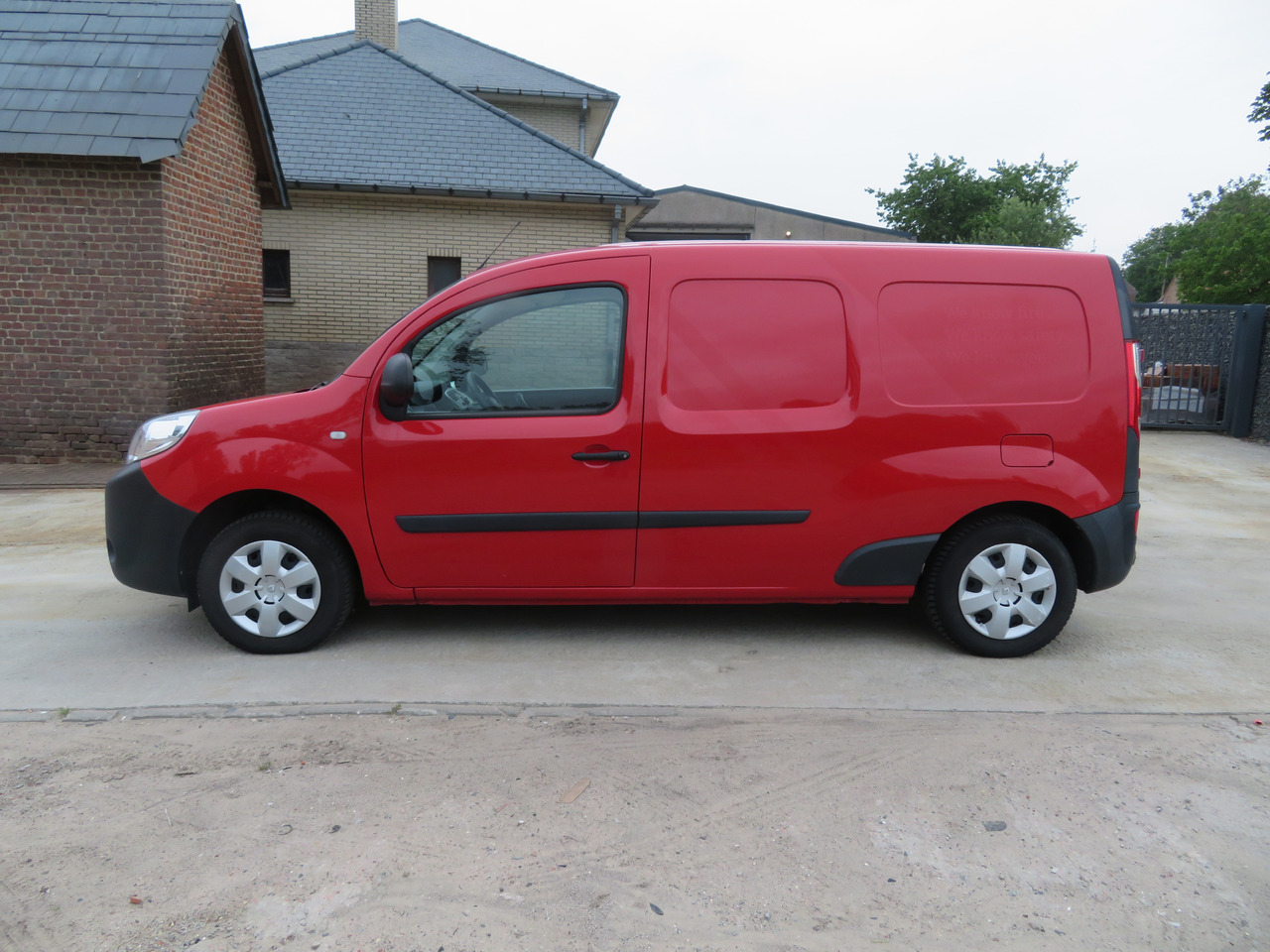 RENAULT Kangoo EXPRESS MAXI 1.5 dCi Grand Confort - فان المدمجة: صور 4 RENAULT Kangoo EXPRESS MAXI 1.5 dCi Grand Confort - فان المدمجة: صور 4