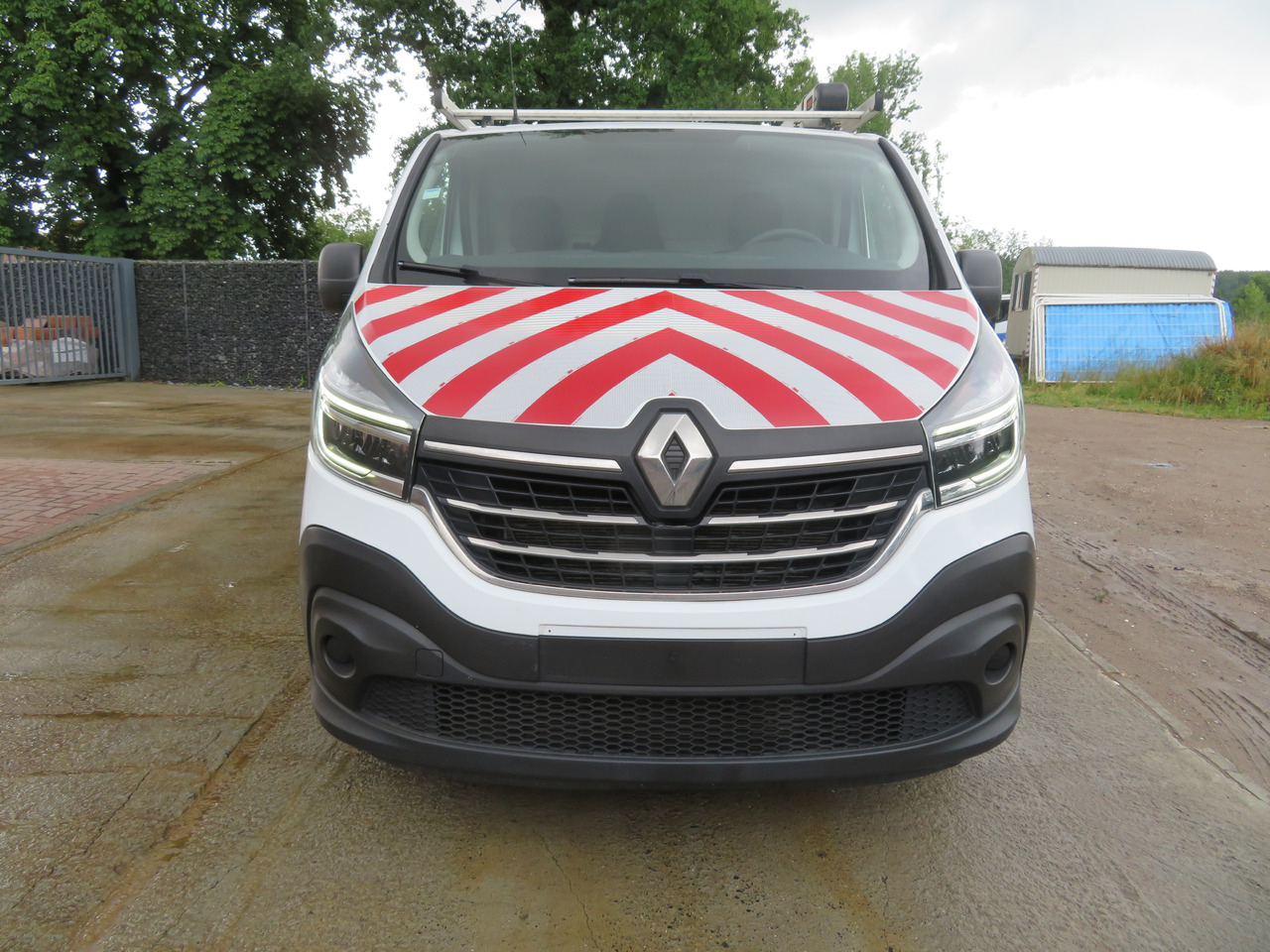 RENAULT Trafic 2.0dCi - L2H1 - فان المدمجة: صور 2 RENAULT Trafic 2.0dCi - L2H1 - فان المدمجة: صور 2