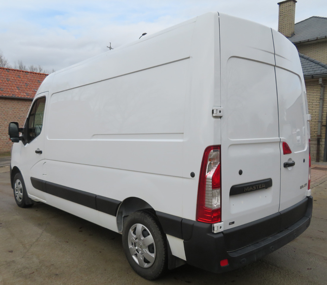 Renault Master 2.3dci - L2H2 - فان: صور 5 Renault Master 2.3dci - L2H2 - فان: صور 5