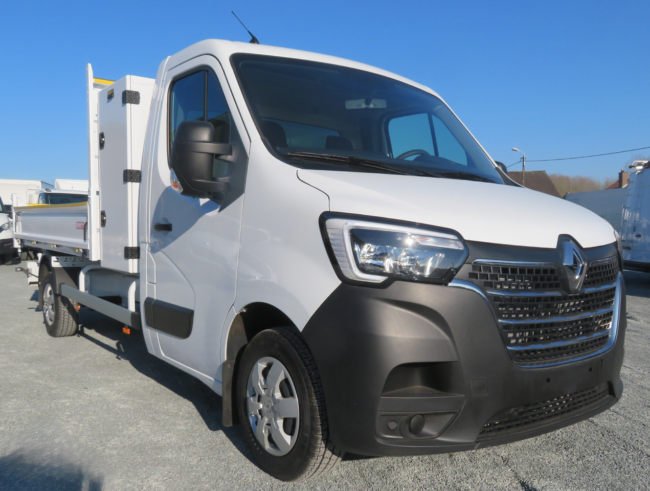 Renault Master 2.3dci - L3H1 - Kipper - قلاب صغير: صور 1 Renault Master 2.3dci - L3H1 - Kipper - قلاب صغير: صور 1