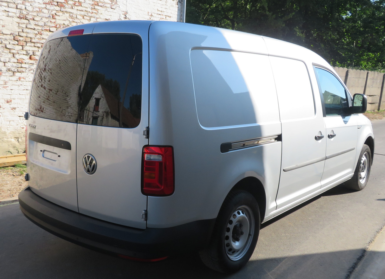 Volkswagen Caddy Maxi - فان المدمجة: صور 4 Volkswagen Caddy Maxi - فان المدمجة: صور 4
