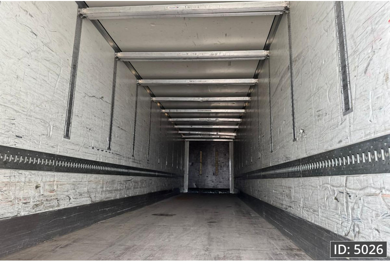 Krone SD / Disk brakes / Double stock - بصندوق مغلق نصف مقطورة: صور 5 Krone SD / Disk brakes / Double stock - بصندوق مغلق نصف مقطورة: صور 5