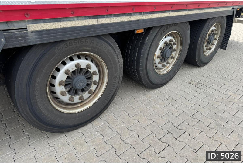 بصندوق مغلق نصف مقطورة Krone SD / Disk brakes / Double stock: صور 6 بصندوق مغلق نصف مقطورة Krone SD / Disk brakes / Double stock: صور 6