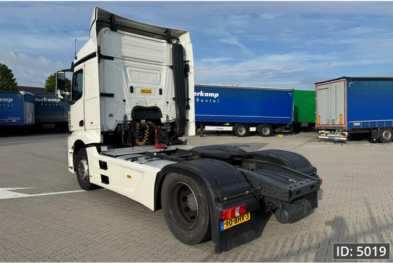 Mercedes-Benz Actros 1842 StreamSpace, Euro 6, / Streamspace / 9 Pieces - شاحنة جرار: صور 2 Mercedes-Benz Actros 1842 StreamSpace, Euro 6, / Streamspace / 9 Pieces - شاحنة جرار: صور 2