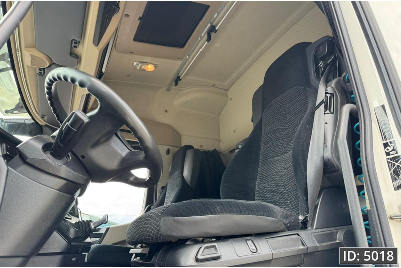 Mercedes-Benz Actros 1842 StreamSpace, Euro 6, / Very clean condition / Streamspace / 9 Pieces - شاحنة جرار: صور 5 Mercedes-Benz Actros 1842 StreamSpace, Euro 6, / Very clean condition / Streamspace / 9 Pieces - شاحنة جرار: صور 5