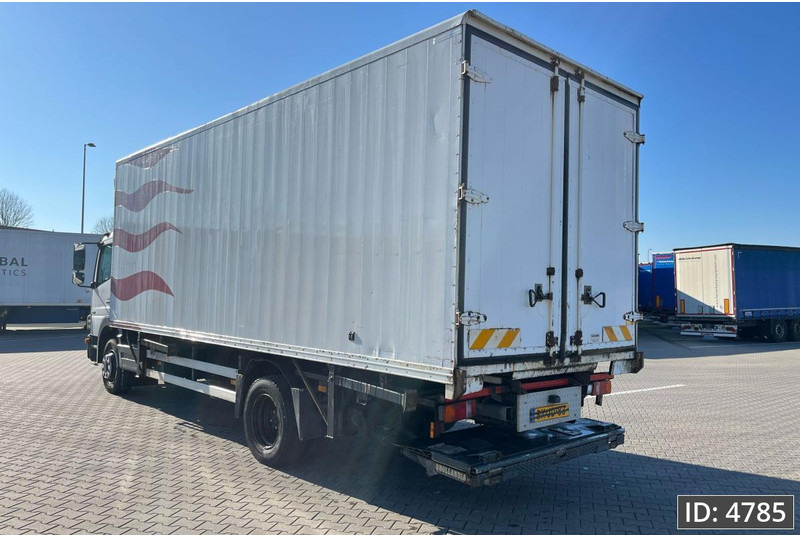 Mercedes-Benz Atego 1318 Day Cab, Euro 5, BDF / EPS automatic / DHOLLANDIA 2000KG - شاحنات الحاويات/ جسم علوي قابل للتغيير شاحنة: صور 2 Mercedes-Benz Atego 1318 Day Cab, Euro 5, BDF / EPS automatic / DHOLLANDIA 2000KG - شاحنات الحاويات/ جسم علوي قابل للتغيير شاحنة: صور 2