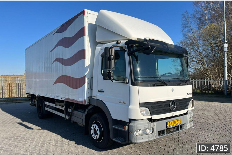 Mercedes-Benz Atego 1318 Day Cab, Euro 5, BDF / EPS automatic / DHOLLANDIA 2000KG - شاحنات الحاويات/ جسم علوي قابل للتغيير شاحنة: صور 4 Mercedes-Benz Atego 1318 Day Cab, Euro 5, BDF / EPS automatic / DHOLLANDIA 2000KG - شاحنات الحاويات/ جسم علوي قابل للتغيير شاحنة: صور 4