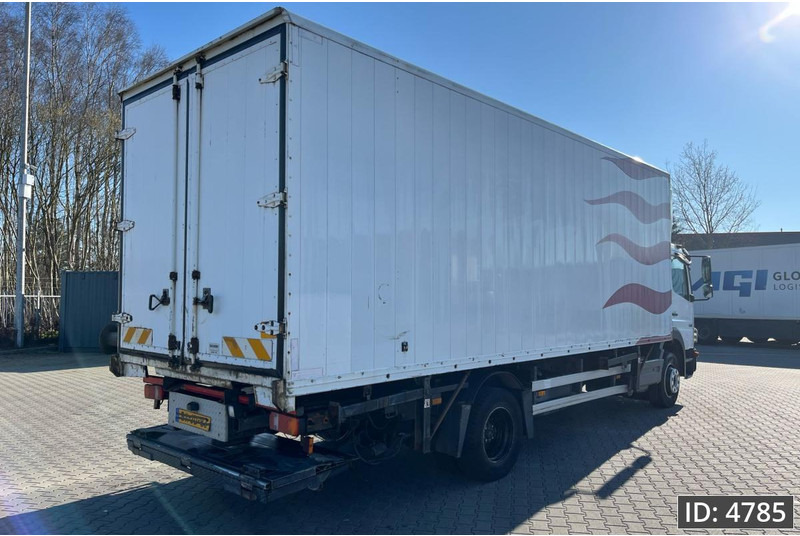 Mercedes-Benz Atego 1318 Day Cab, Euro 5, BDF / EPS automatic / DHOLLANDIA 2000KG - شاحنات الحاويات/ جسم علوي قابل للتغيير شاحنة: صور 3 Mercedes-Benz Atego 1318 Day Cab, Euro 5, BDF / EPS automatic / DHOLLANDIA 2000KG - شاحنات الحاويات/ جسم علوي قابل للتغيير شاحنة: صور 3