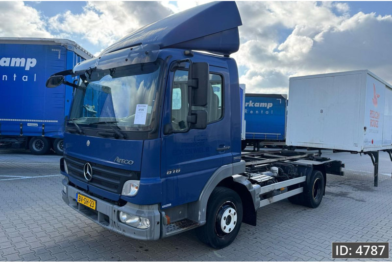 Mercedes-Benz Atego 816 Day Cab, Euro 5, BDF / EPS automatic / standklima / Hydraulic system - شاحنات الحاويات/ جسم علوي قابل للتغيير شاحنة: صور 1 Mercedes-Benz Atego 816 Day Cab, Euro 5, BDF / EPS automatic / standklima / Hydraulic system - شاحنات الحاويات/ جسم علوي قابل للتغيير شاحنة: صور 1