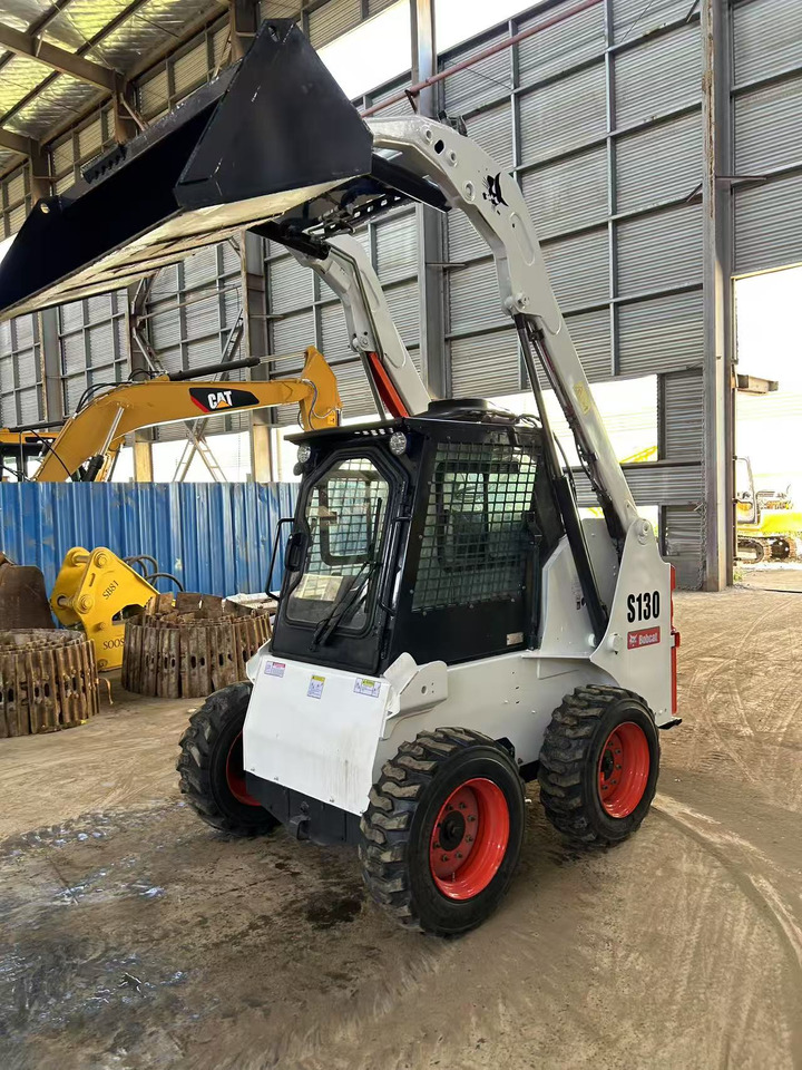 تأجير BOBCAT Skid Steer Loader S130 BOBCAT Skid Steer Loader S130: صور 7 تأجير BOBCAT Skid Steer Loader S130 BOBCAT Skid Steer Loader S130: صور 7