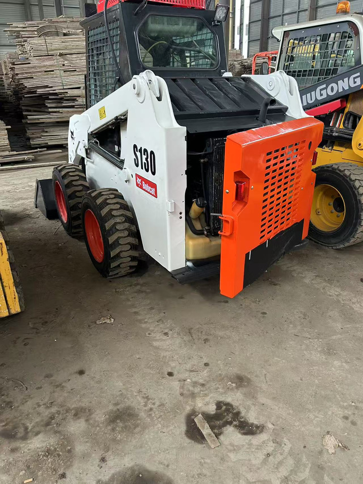 تأجير BOBCAT Skid Steer Loader S130 BOBCAT Skid Steer Loader S130: صور 10 تأجير BOBCAT Skid Steer Loader S130 BOBCAT Skid Steer Loader S130: صور 10