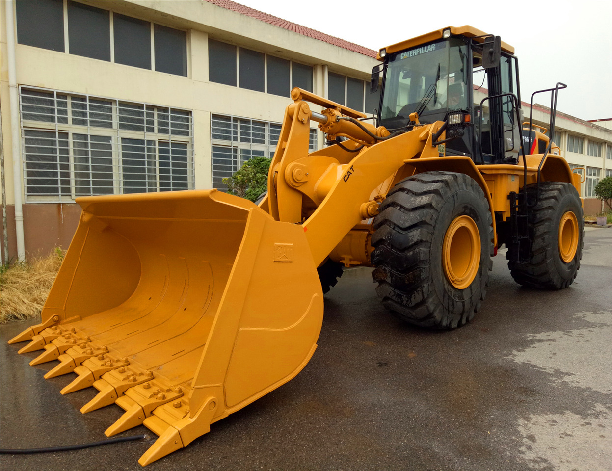 CAT Wheel Loader CAT 980F - اللودر بعجل: صور 2 CAT Wheel Loader CAT 980F - اللودر بعجل: صور 2