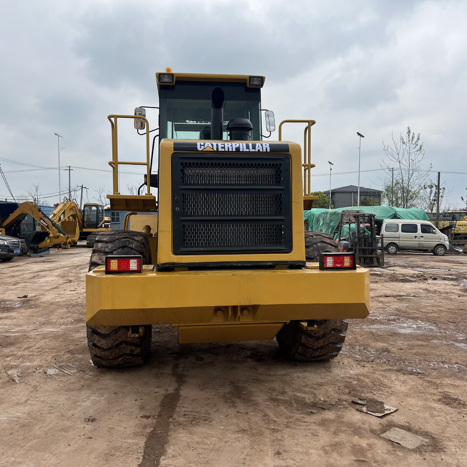CATERPILLAR 950C - اللودر بعجل: صور 4 CATERPILLAR 950C - اللودر بعجل: صور 4