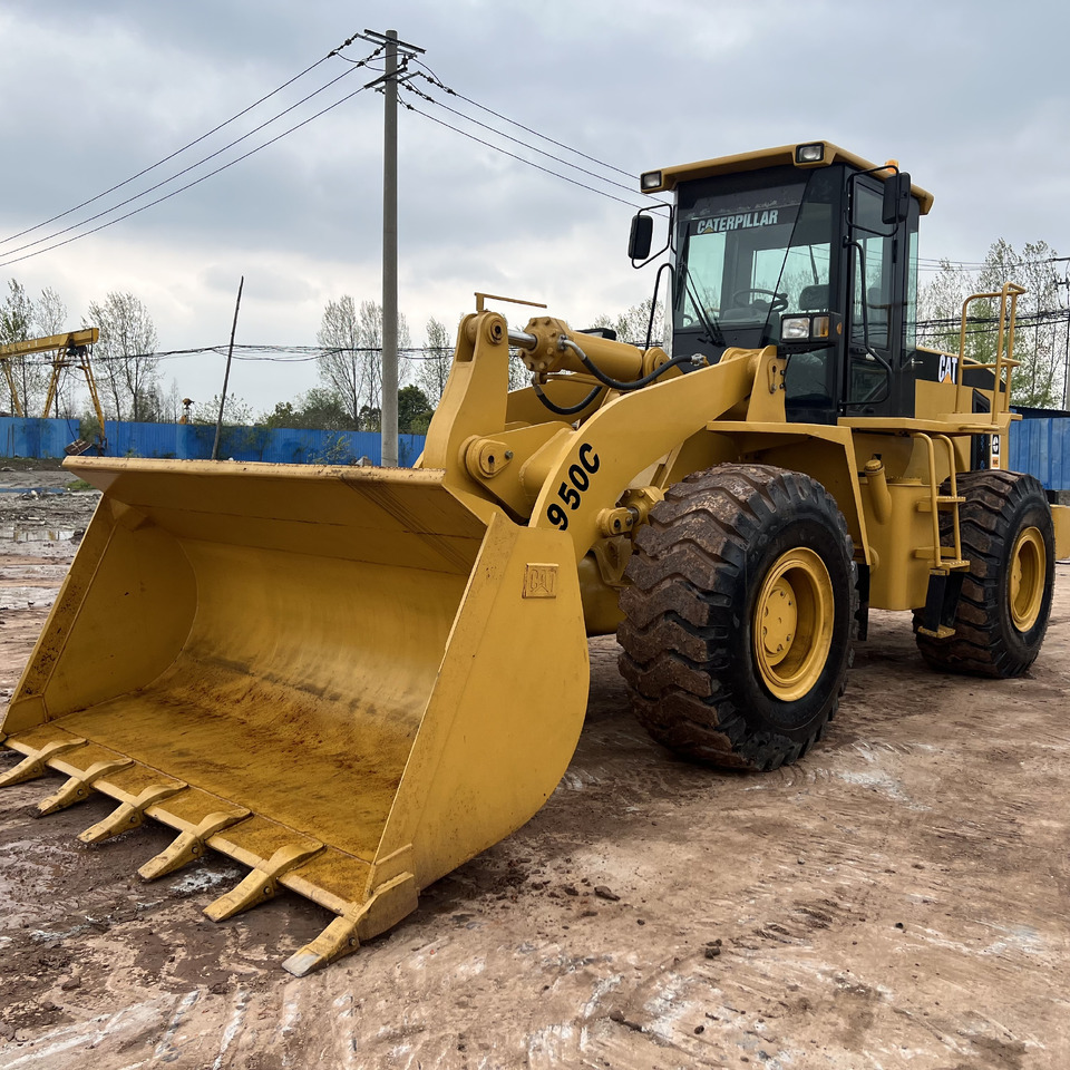 CATERPILLAR 950C - اللودر بعجل: صور 1 CATERPILLAR 950C - اللودر بعجل: صور 1