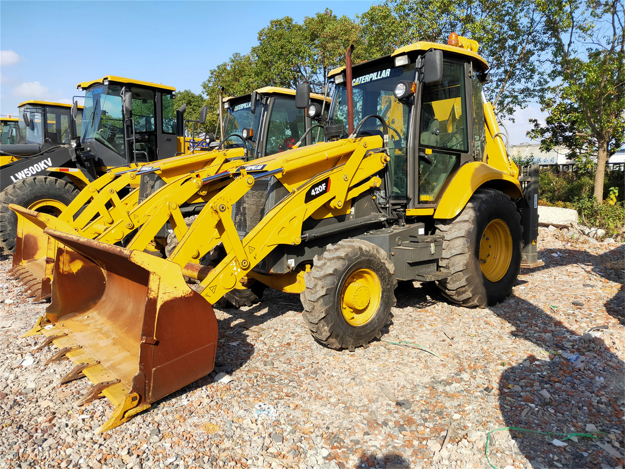 CATERPILLAR Backhoe Loader 420F Click Here for Discount - حفار متعدد الاستخدام: صور 4 CATERPILLAR Backhoe Loader 420F Click Here for Discount - حفار متعدد الاستخدام: صور 4